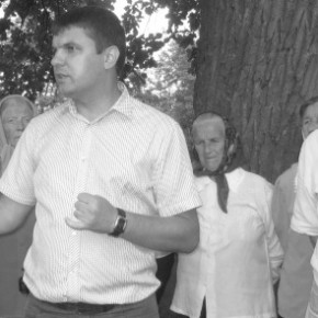 Народний депутат Геннадій Москаль пообіцяв допомогти відновити дільничну лікарню у селі Велемче
